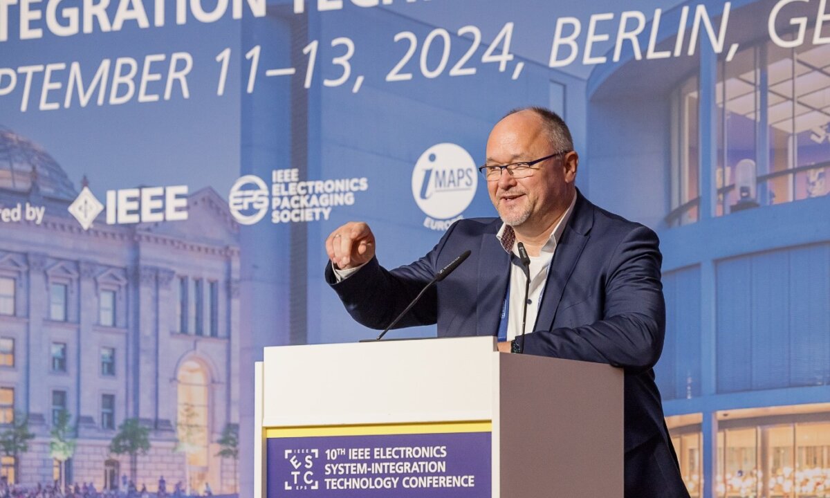 Figure 4 – ESTC: Steffen Kröhnert, President & Founder of ESPAT-Consulting and 3D InCites Representative in Europe talked in the Special Session on EU Chips Act and IPCEI ME/CT about the future of Packaging in Europe