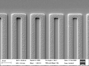 Figure 3. An early demonstration of fine-pitch serpentine interconnect using Syenta’s semi-additive process was an important proof point for this groundbreaking approach.